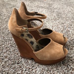 Sam Edelman Javi Cut Out Wedge